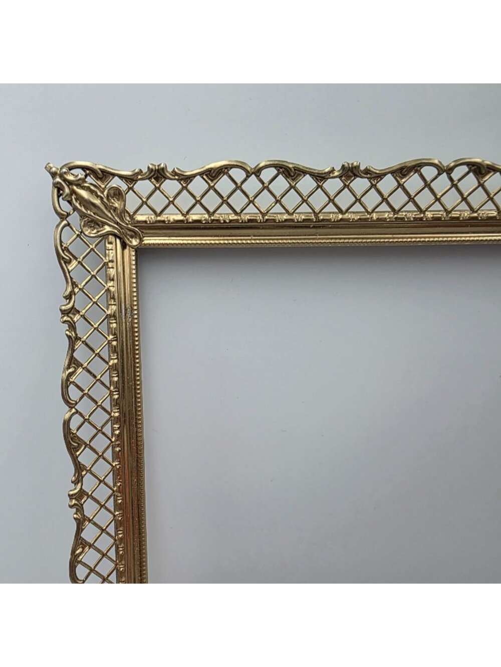 Ornate Gold Metal Frame Lattice Design For Wall Art Or Mirror 11"x14" Opening